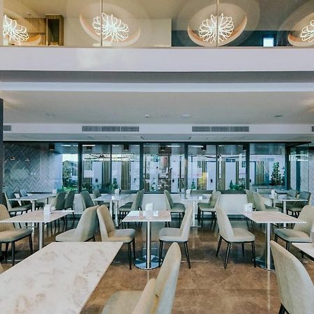 Arista Hotel Ubon Ubon Ratchathani Exterior foto